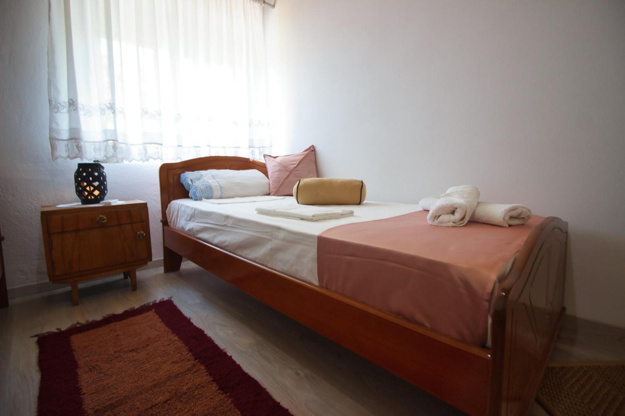 Guest House Denis Gjirokaster Ngoại thất bức ảnh